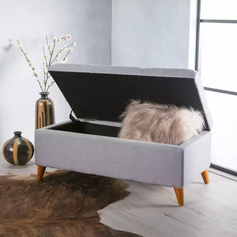 Pouf Contenitore Ainsley Tufted Okak con Bottoni, Panca Contenitore con Coperchio a Cerniera e Gambe in Legno Massello, Panca da Ingresso per Soggiorno, Camera da Letto