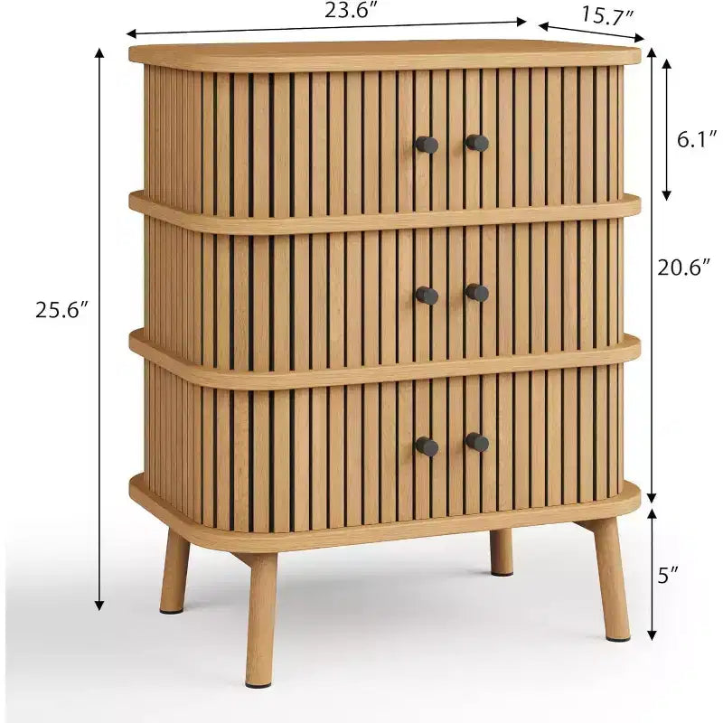 Cassettiera in vimini di metà secolo, cassettiera a 3 cassetti con maniglie nere e gambe in legno per camera da letto e corridoio