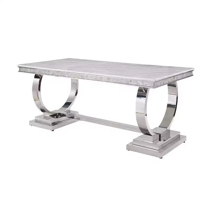 Tavolo da pranzo con piano effetto marmo e base a specchio color argento, tavolo rettangolare moderno per sala da pranzo